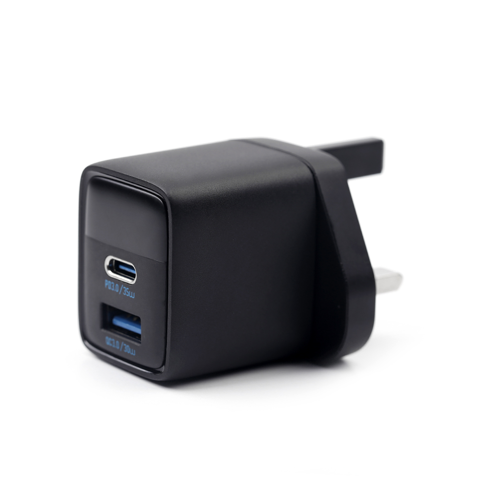 NCC 35W GaN USB-C Charger Retail Packaging Box