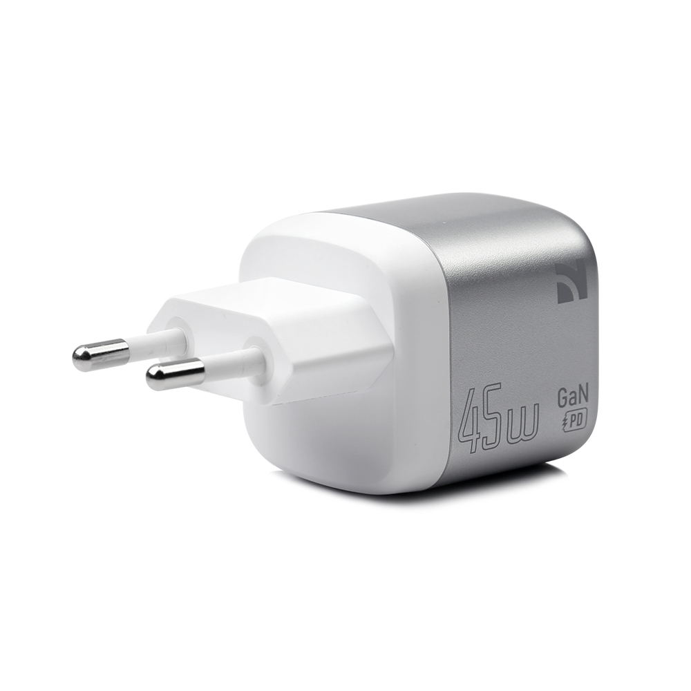 Universal Voltage 45W GaN Charger – Ideal for Travel, Home, or Office