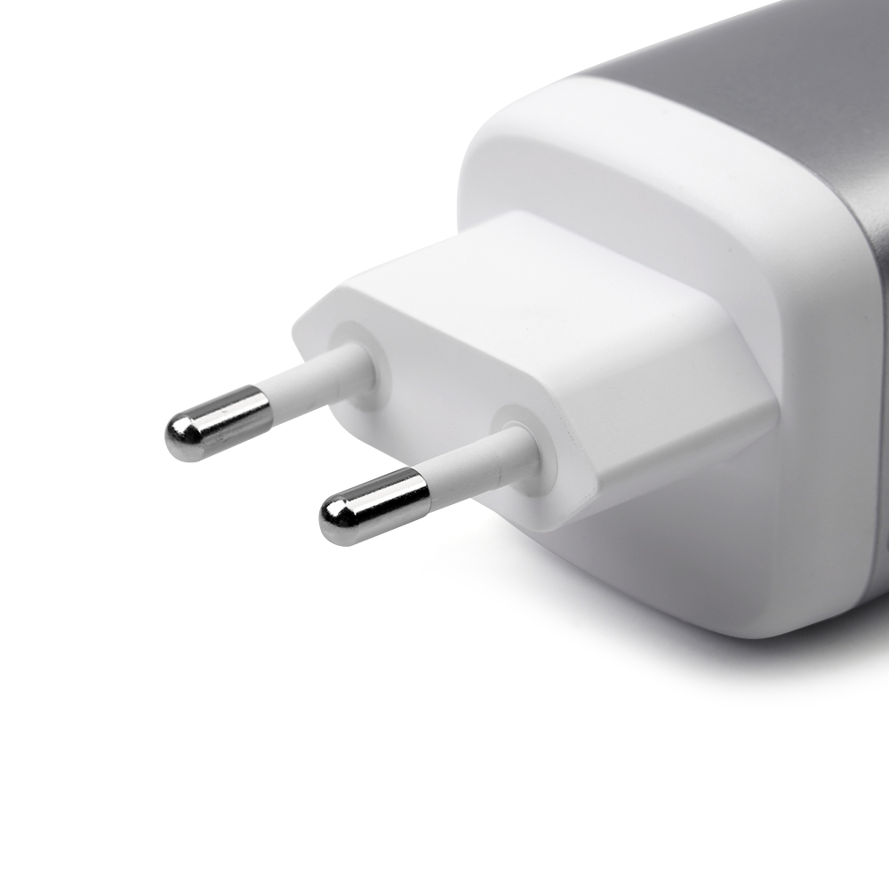 NCC GaN Series Power Adapter – Compact Design with Strong Safety Protection